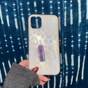Loopy case- opal leopard ( iPhone 11 )